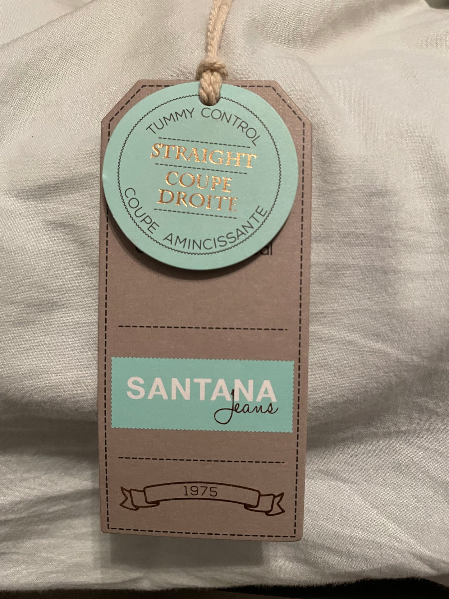 Santana Jeans Tummy Control: Straight Leg Denim with Vintage 1975 Tag. Flattering Fit & Confidence!